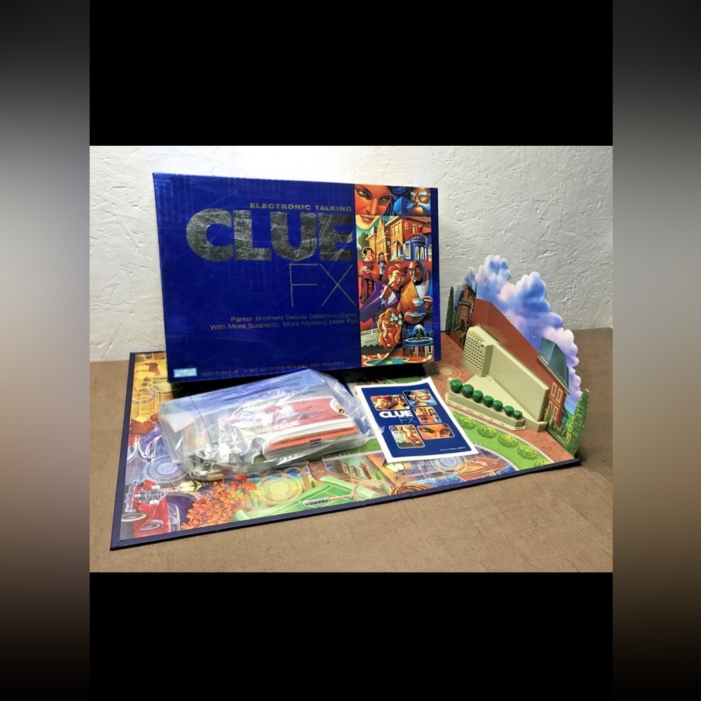 Works 2003 Clue FX Electronic Talking Board Game Instructions Many Sealed Parts